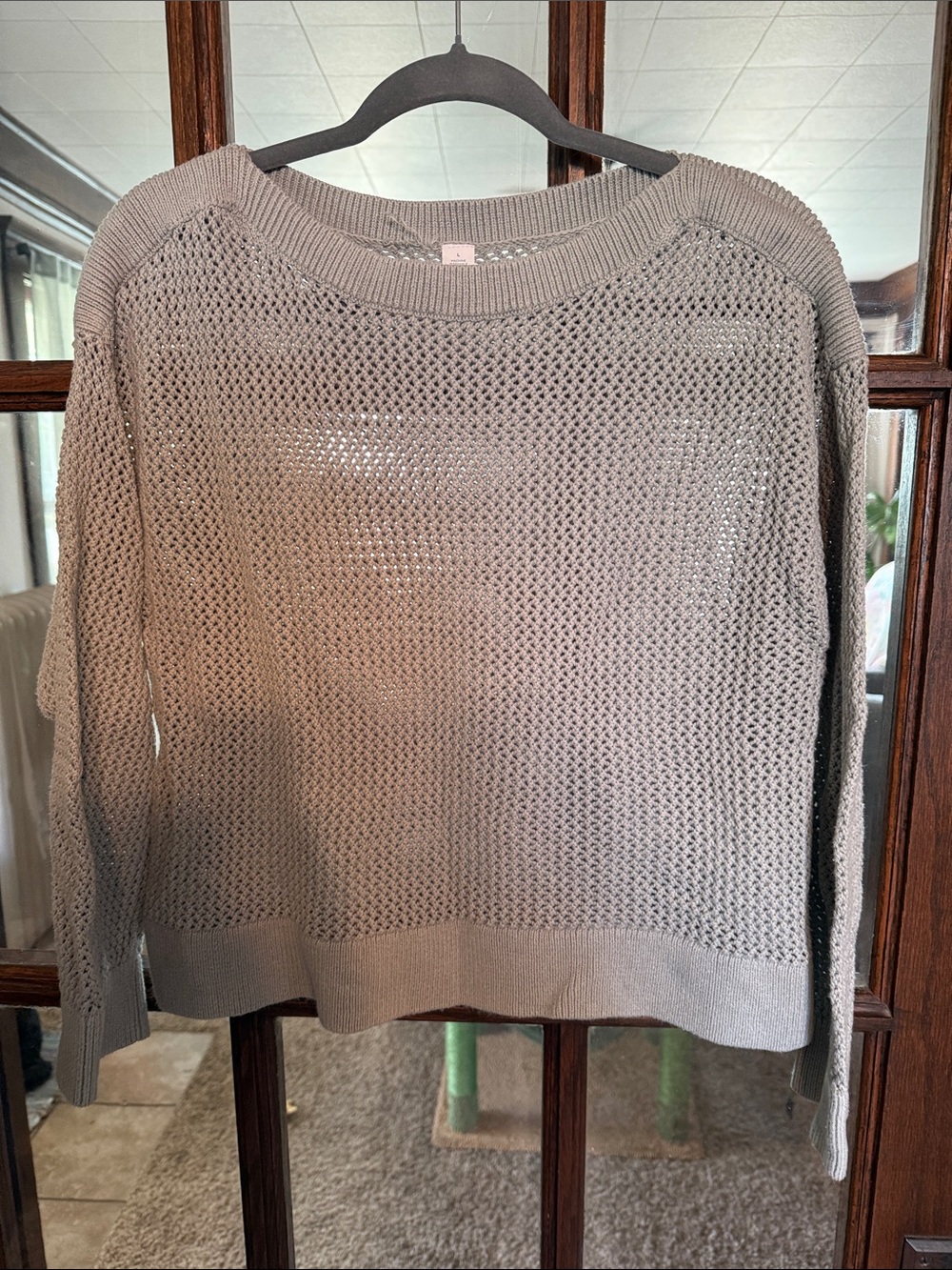 Old Navy Light Gray Open-Knit Crewneck Sweater